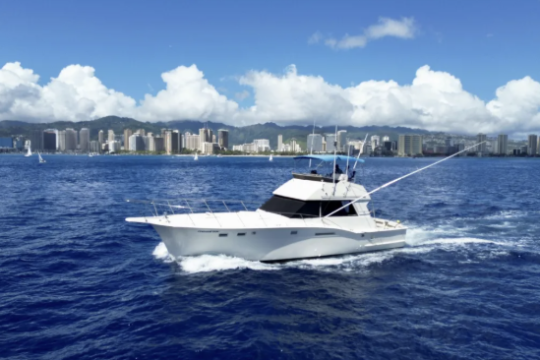 a small boat in a large body of water