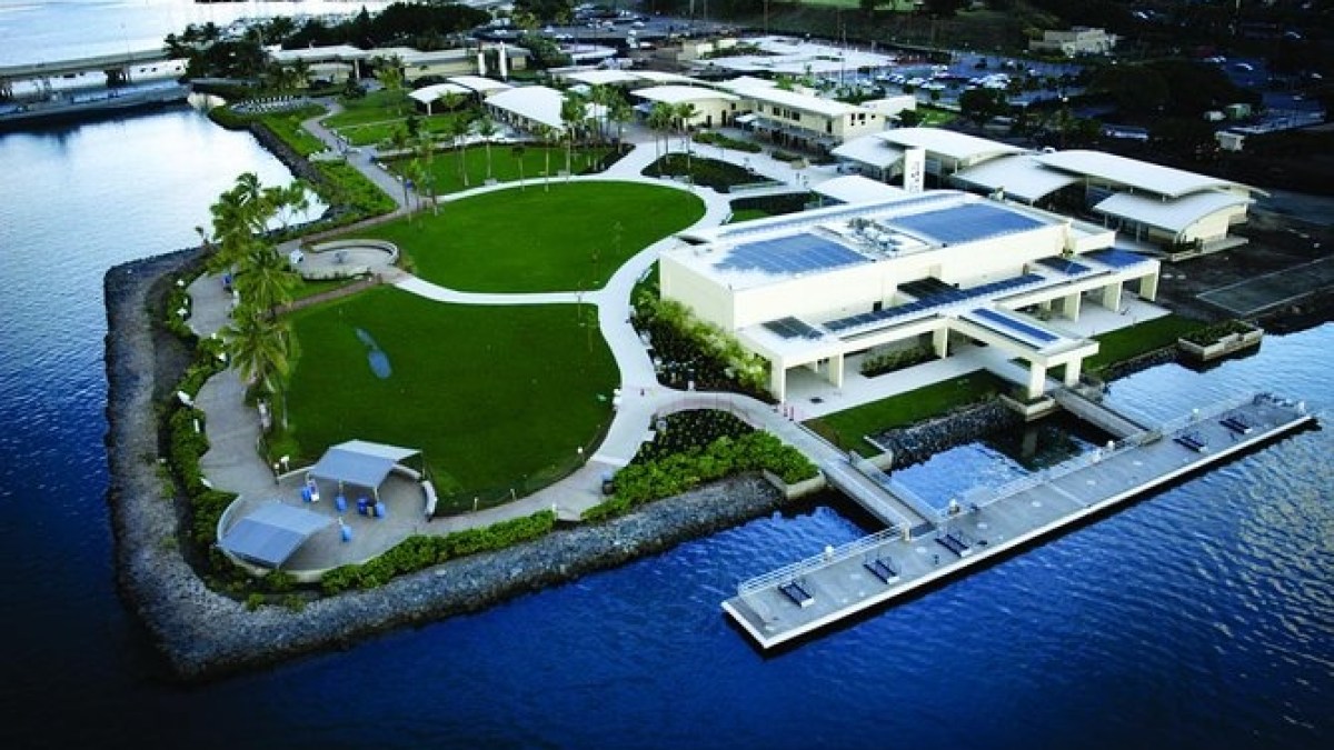 a small boat in a body of water